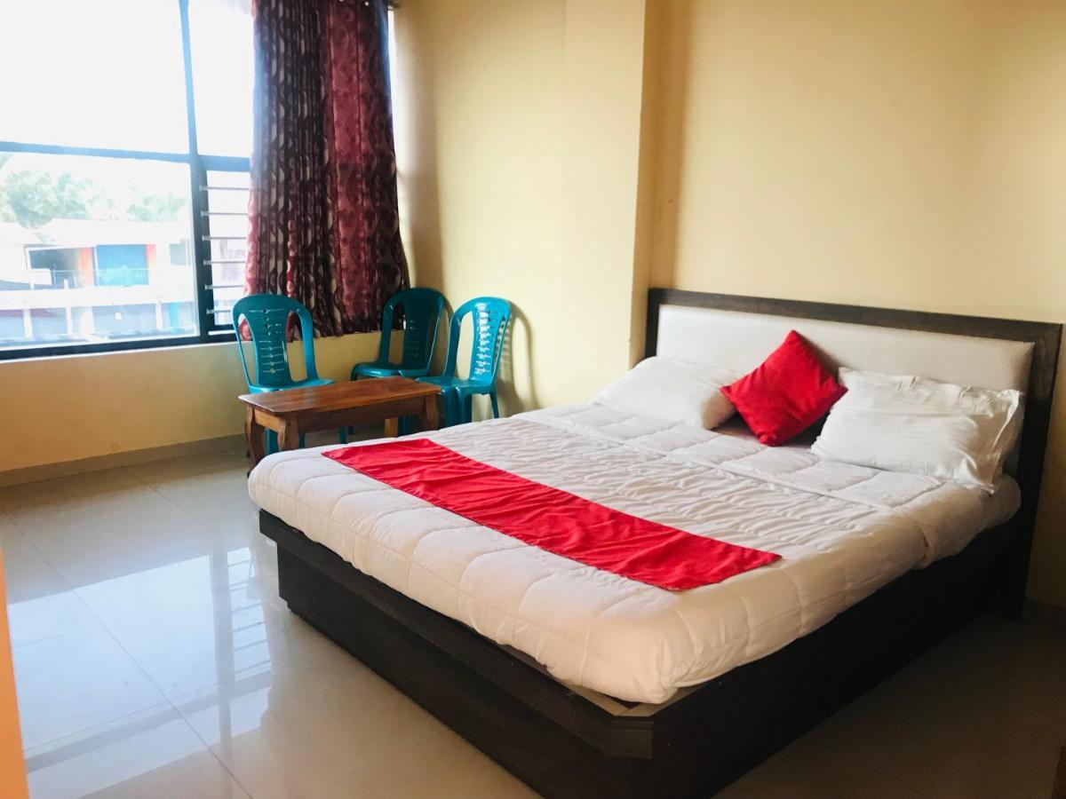 Staymaker Prakash International Gonikoppal Exterior photo